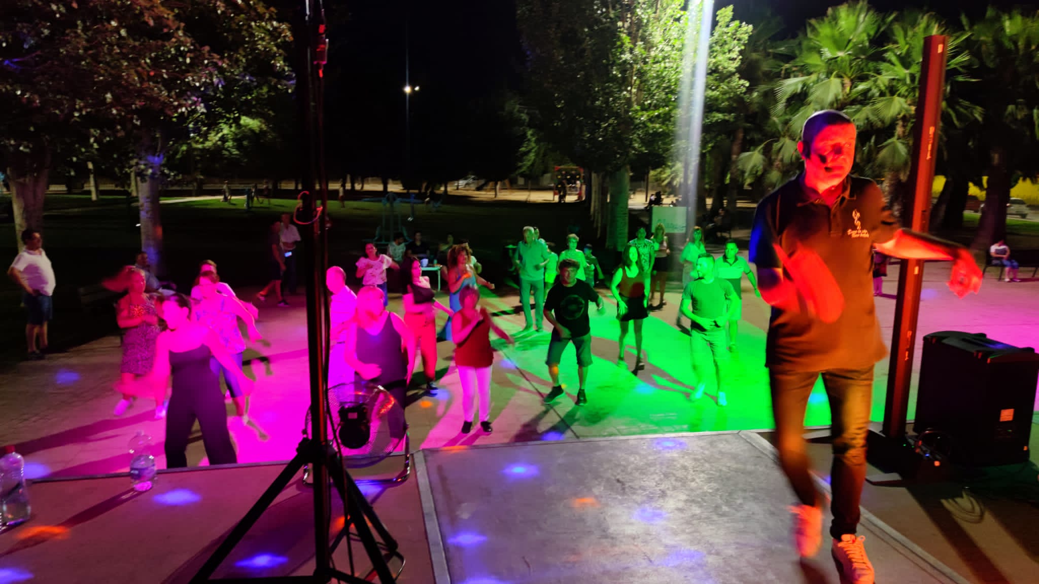 Huétor Tájar celebra mañana una nueva noche de salsa y bachata para los más ‘bailongos’