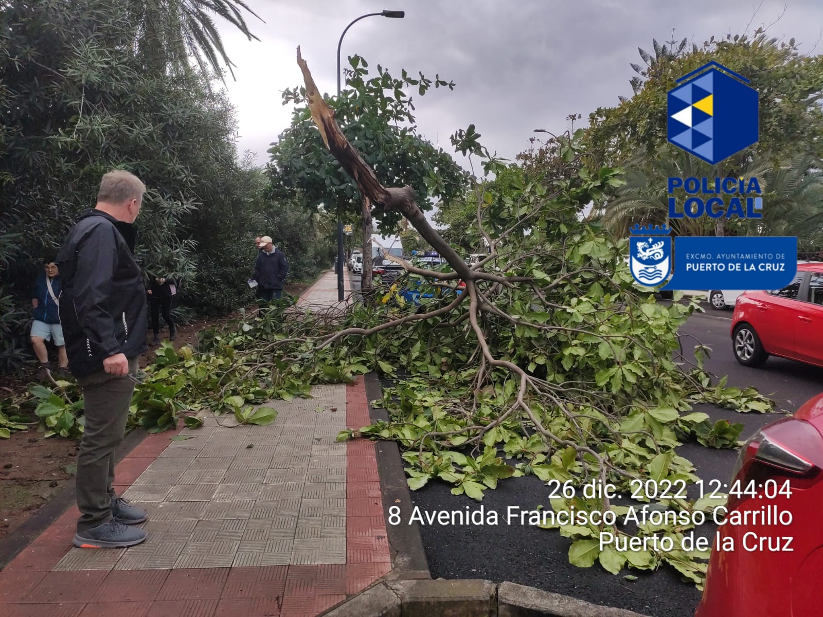  Puerto de la Cruz agradece la implicación de la Policía y del resto de servicios municipales durante la DANA