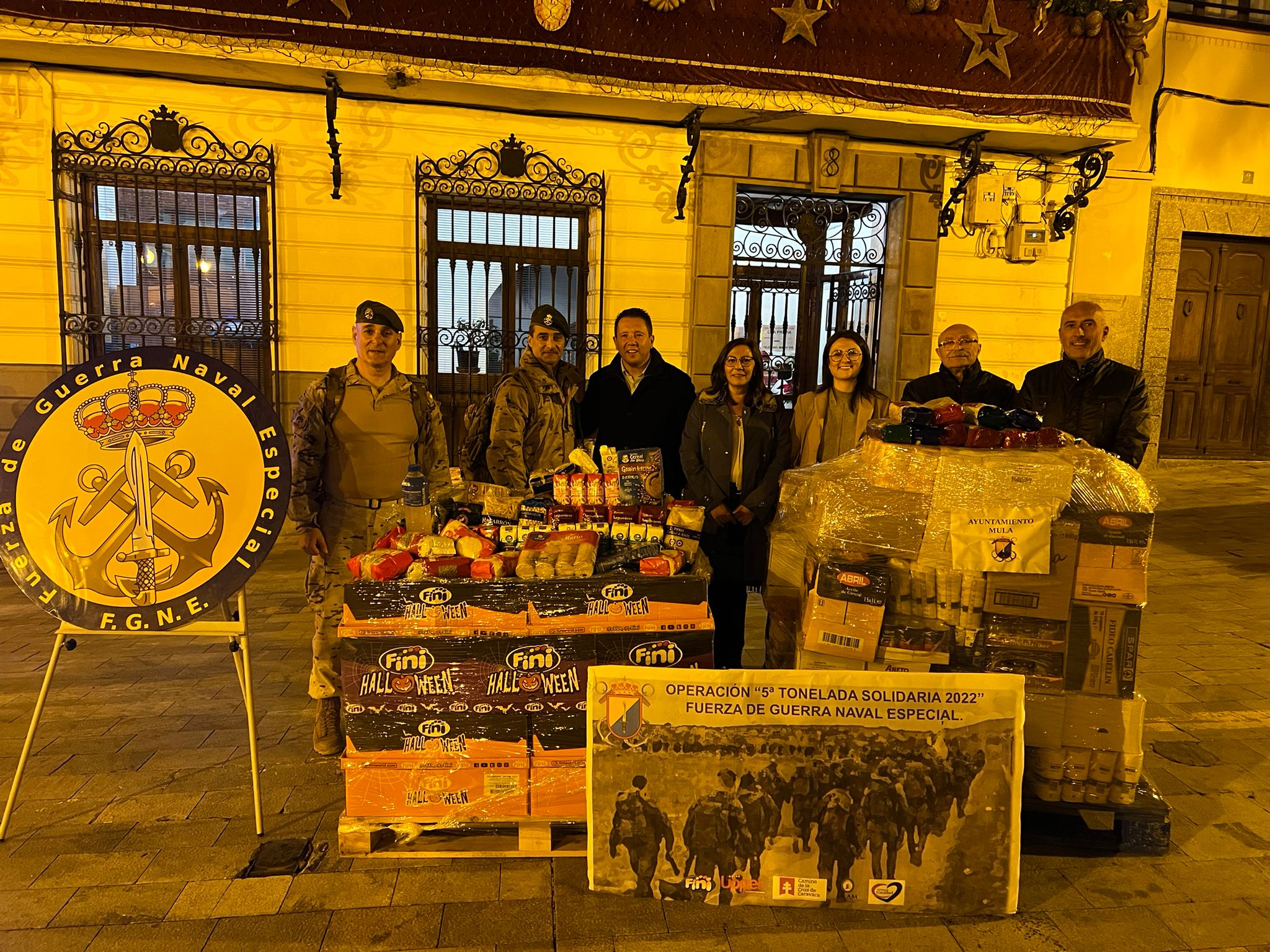 SERVICIOS SOCIALES| Llega a Mula un cargamento de alimentos solidarios
