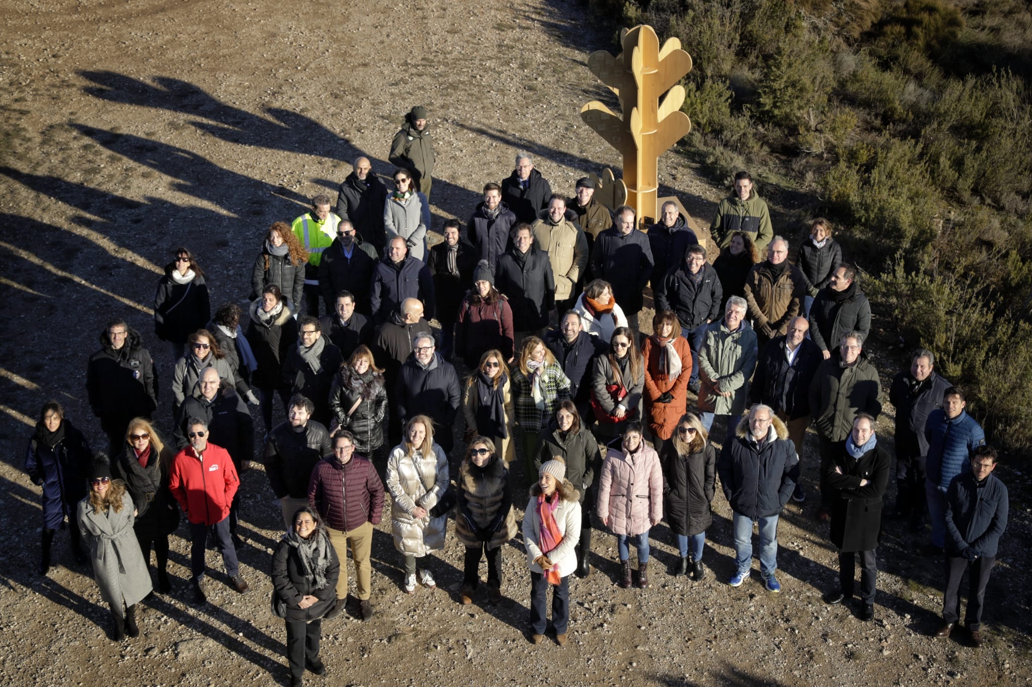 Representantes de más de 60 empresas que ya han colaborado con El Bosque de los Zaragozanos se reúnen en un acto de agradecimiento en Peñaflor. Noticia. Ayuntamiento de Zaragoza