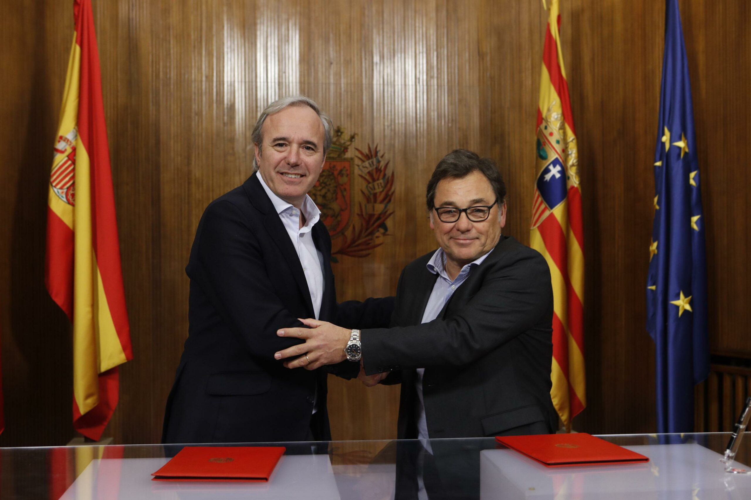El Ayuntamiento apoya al Real Zaragoza con un patrocinio de 700.000 euros para fomentar el fútbol base, la cantera femenina y la escuela para deportistas con discapacidad intelectual. Noticia. Ayuntamiento de Zaragoza