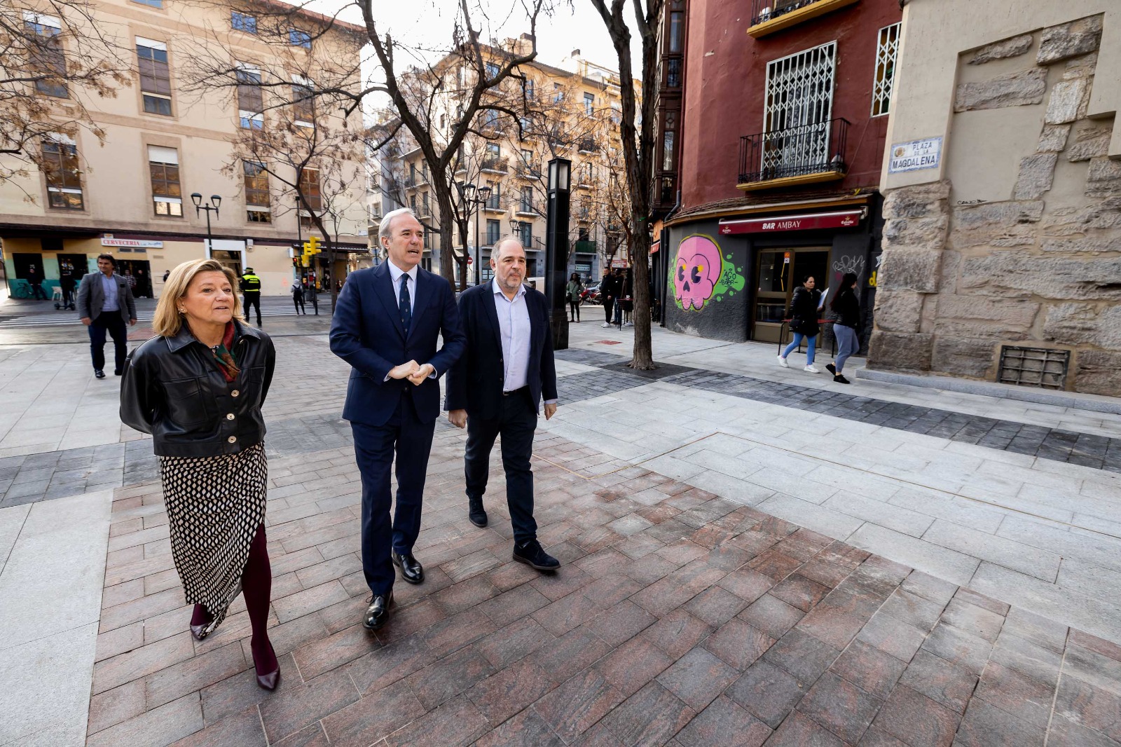 La plaza de La Magdalena luce renovada poniendo en valor la iglesia mudéjar y su pasado romano. Noticia. Ayuntamiento de Zaragoza