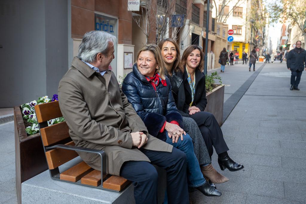más espacio para pasear, bancos con grandes maceteros y nueva iluminación. Noticia. Ayuntamiento de Zaragoza