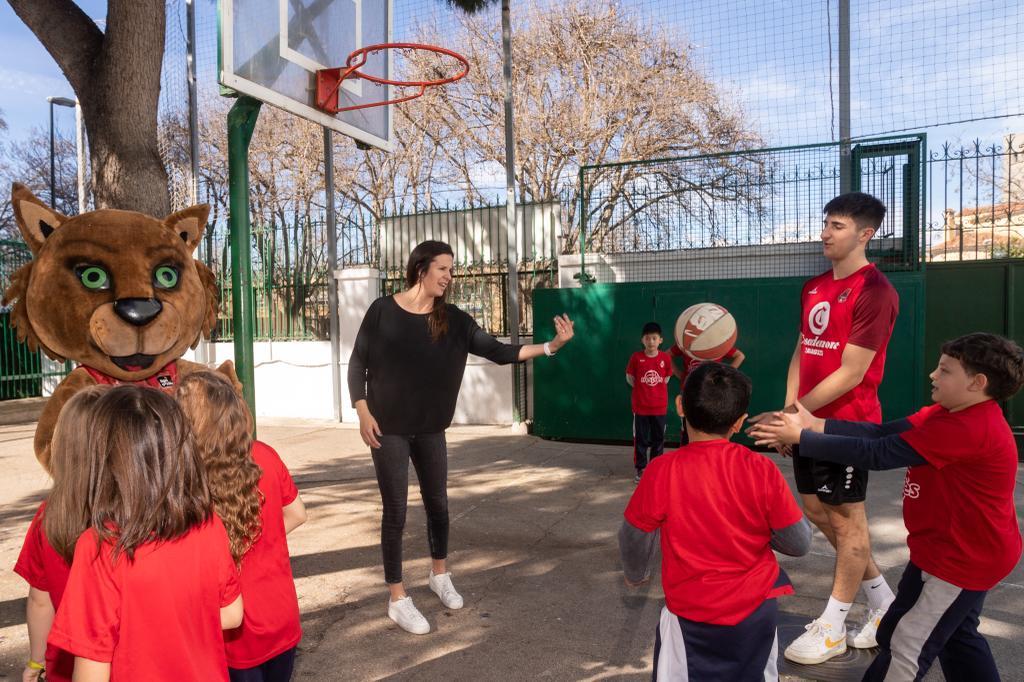 400 escolares en riesgo de exclusión practican deporte con el proyecto 3Pies, impulsado por la Fundación Basket Zaragoza con el apoyo de Zaragoza Deporte. Noticia. Ayuntamiento de Zaragoza