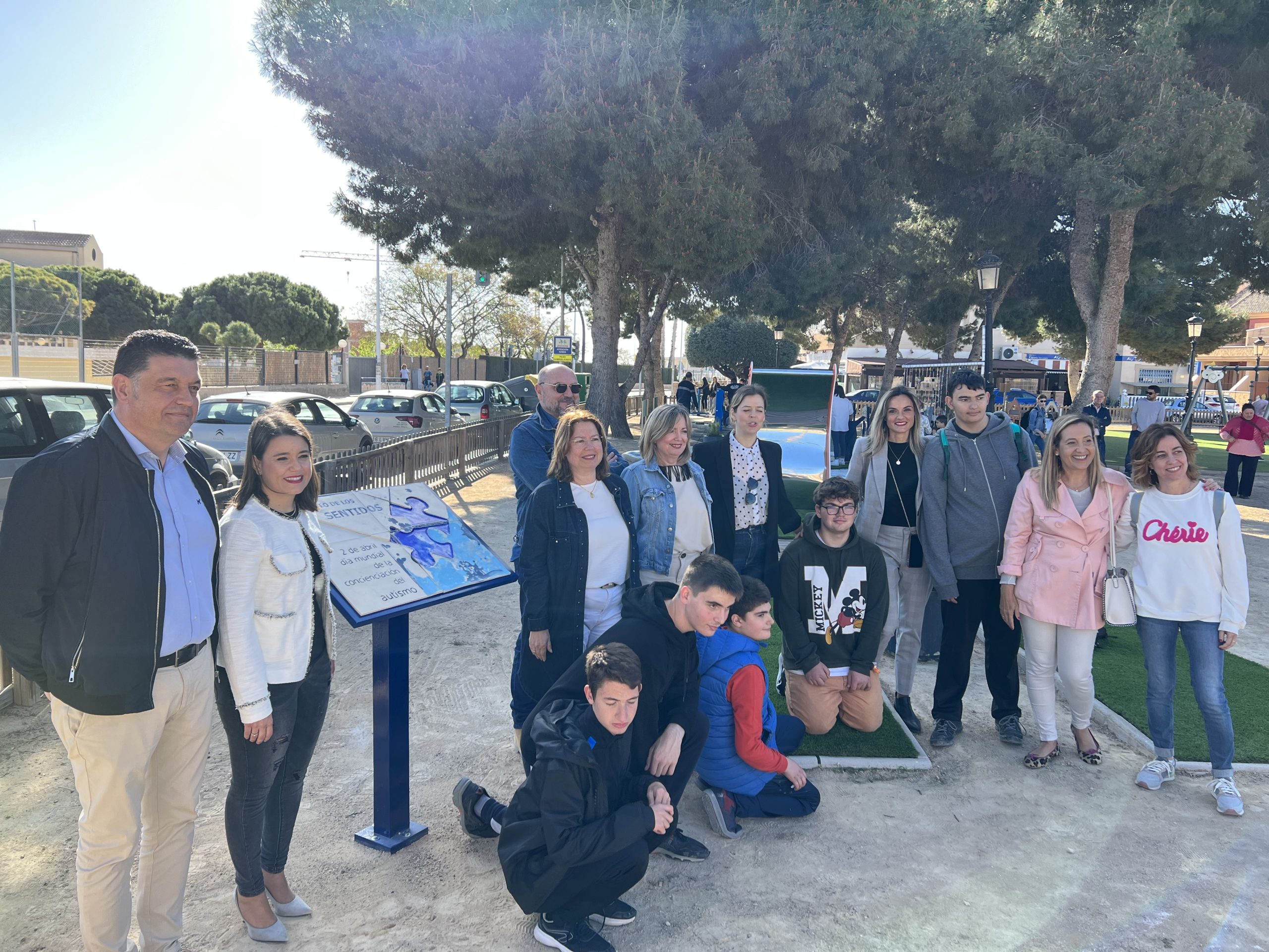 El Ayuntamiento crea el “Paseo de los sentidos” con motivo del Día Mundial de Concienciación sobre el Autismo