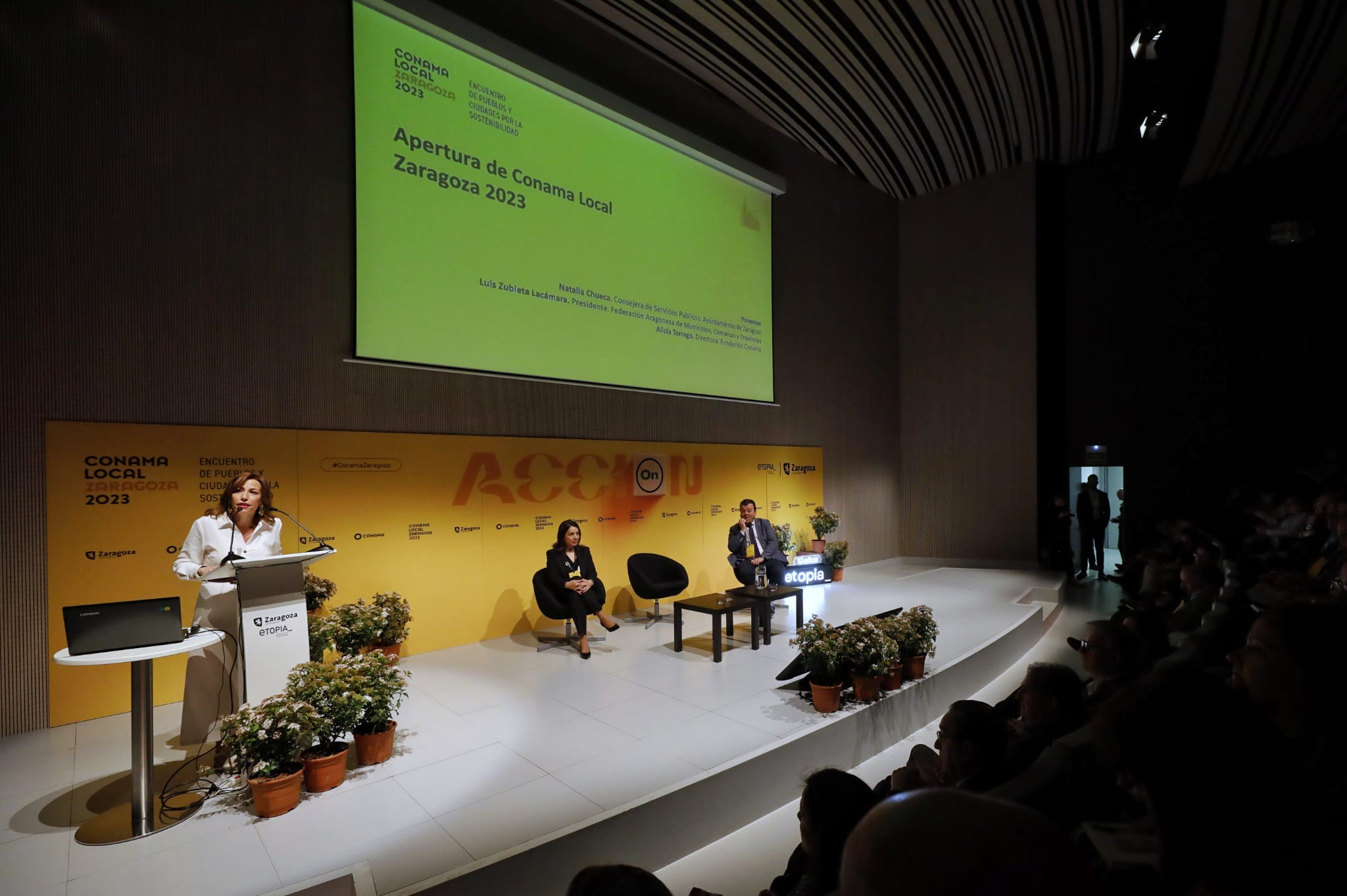 La renaturalización de las ciudades para proteger la salud protagoniza la apertura del Conama Local. Noticia. Ayuntamiento de Zaragoza