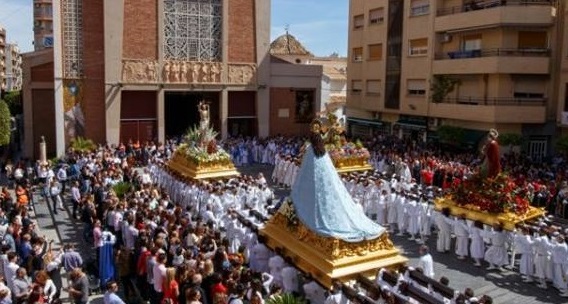 DOMINGO DE RESURRECCIÓN- Procesión del Resucitado