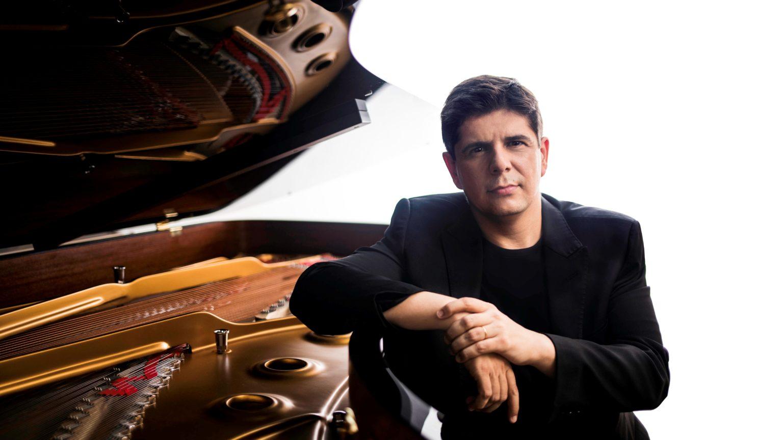 El pianista Javier Perianes en el Auditorio de Zaragoza. Noticia. Ayuntamiento de Zaragoza