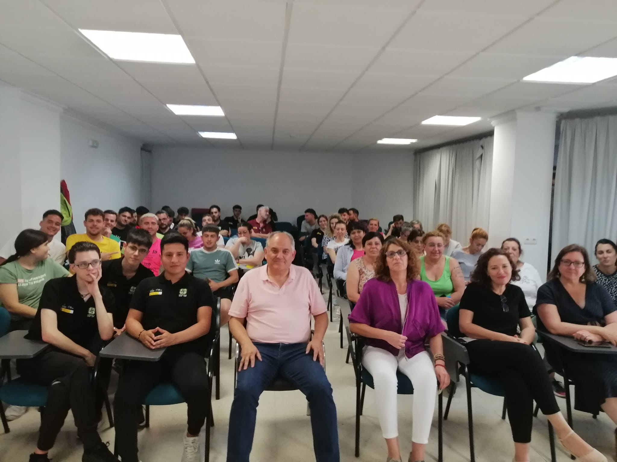 Huétor Tájar pone en marcha tres planes de formación para el empleo