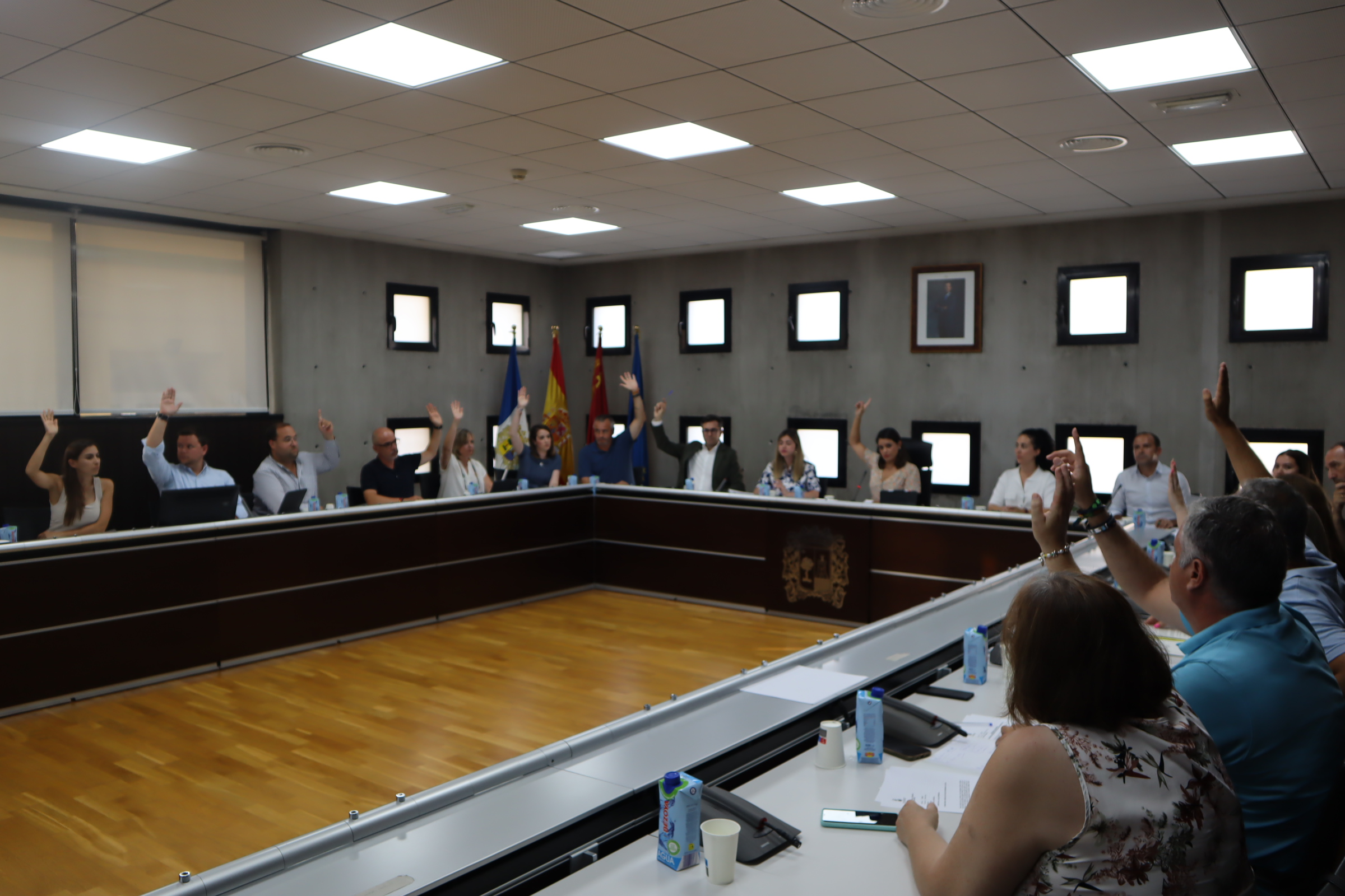 El Pleno del Ayuntamiento aprueba la organización interna municipal y el régimen de retribuciones para la nueva legislatura