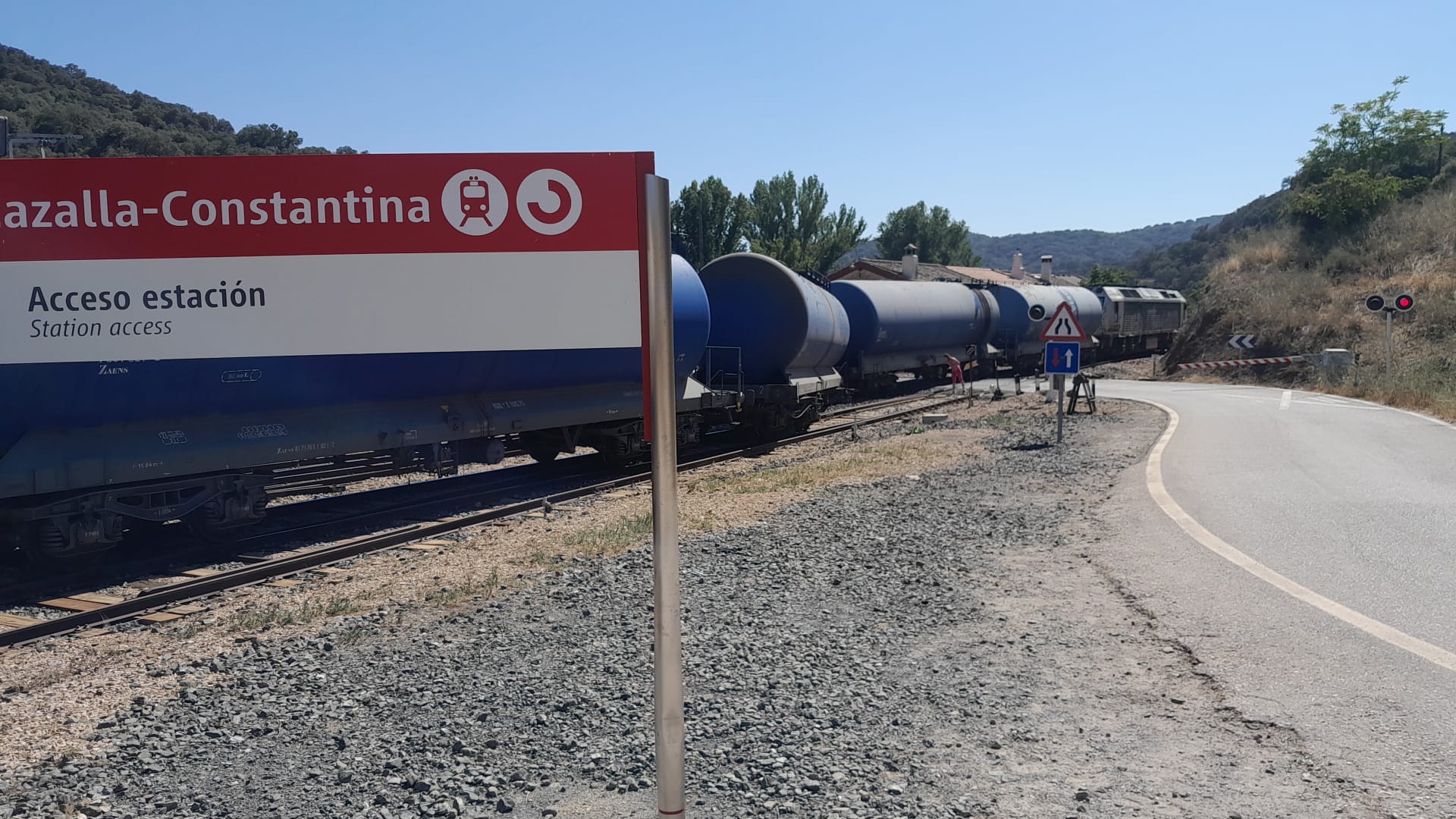 INFORMACIÓN DE INTERÉS CORTE CARRETERA A-455 PUNTO KM8. – Cazalla de la Sierra