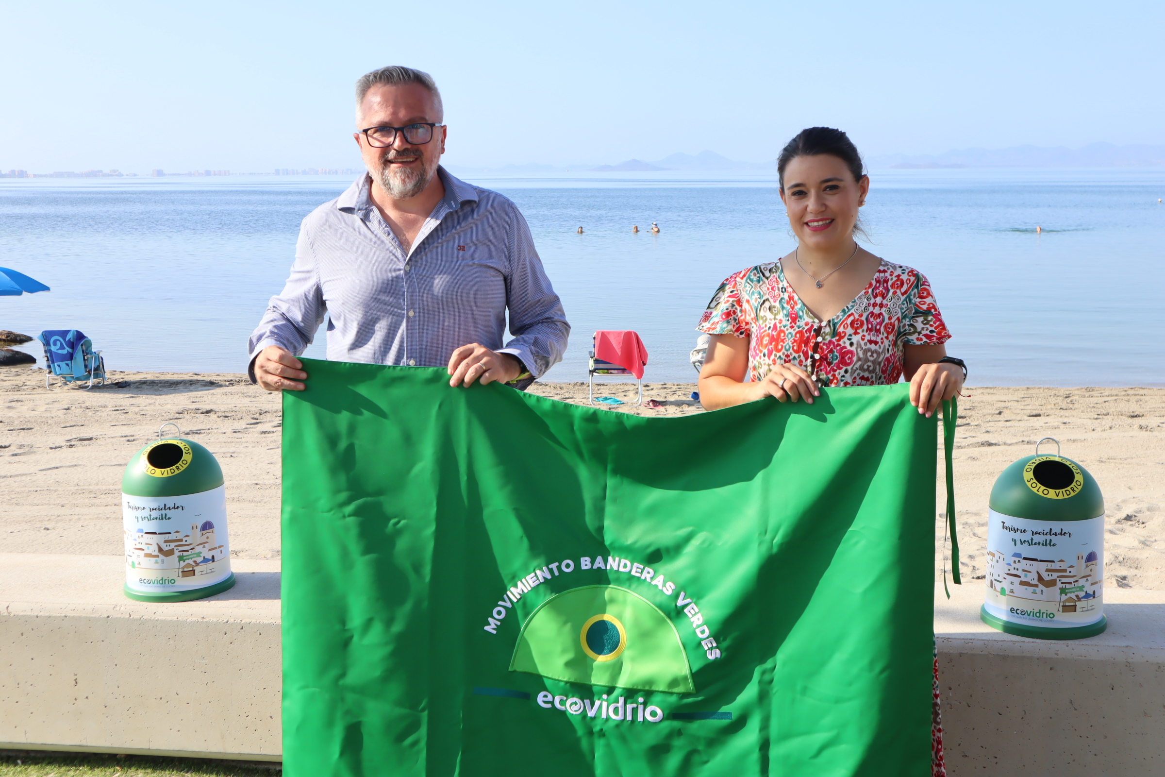 San Pedro del Pinatar competirá este verano por conseguir la Bandera Verde de sostenibilidad hotelera de Ecovidrio