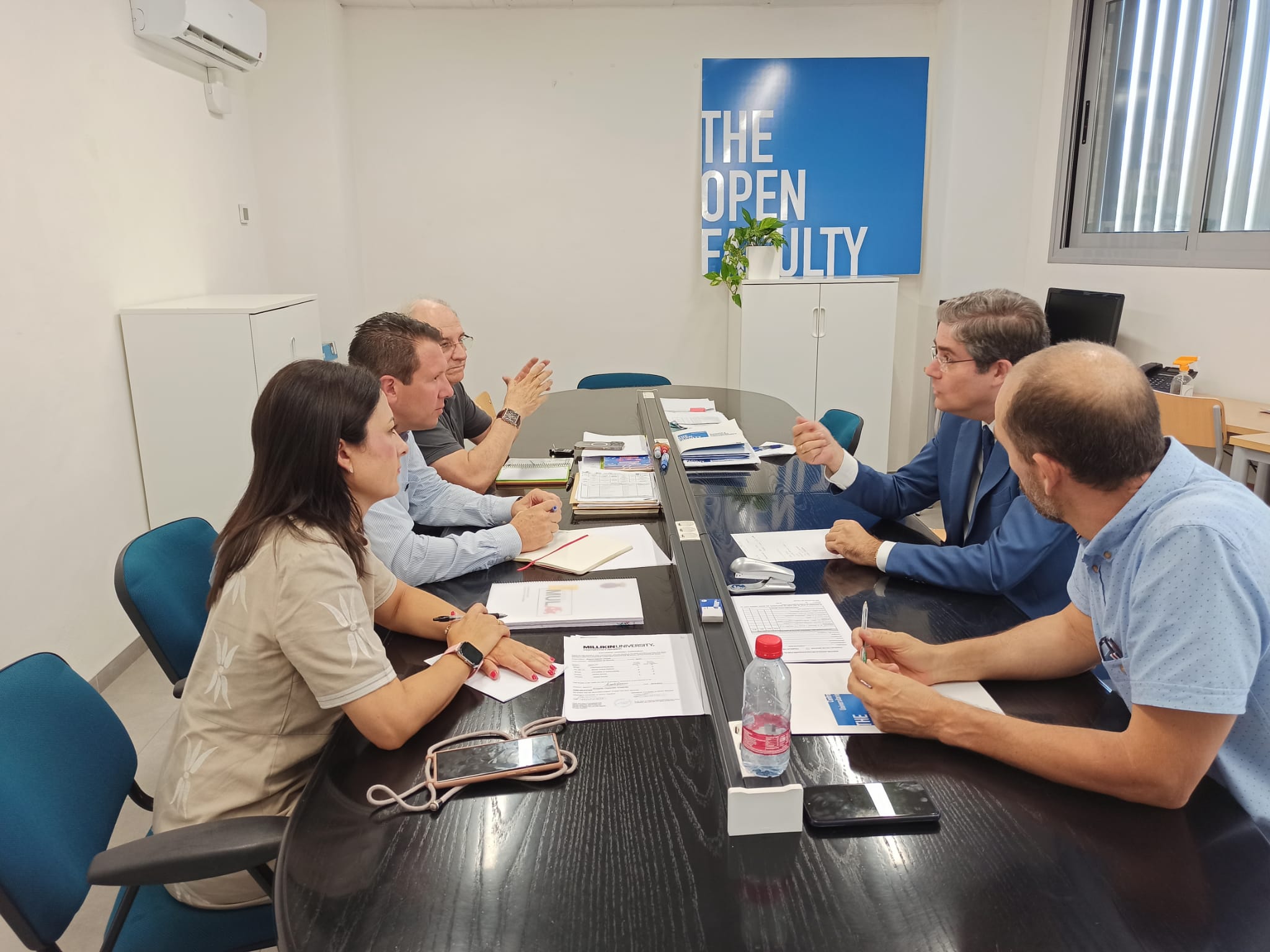 TURISMO| El alcalde de Mula se reúne con profesionales de The Open Faculty para fortalecer el turismo