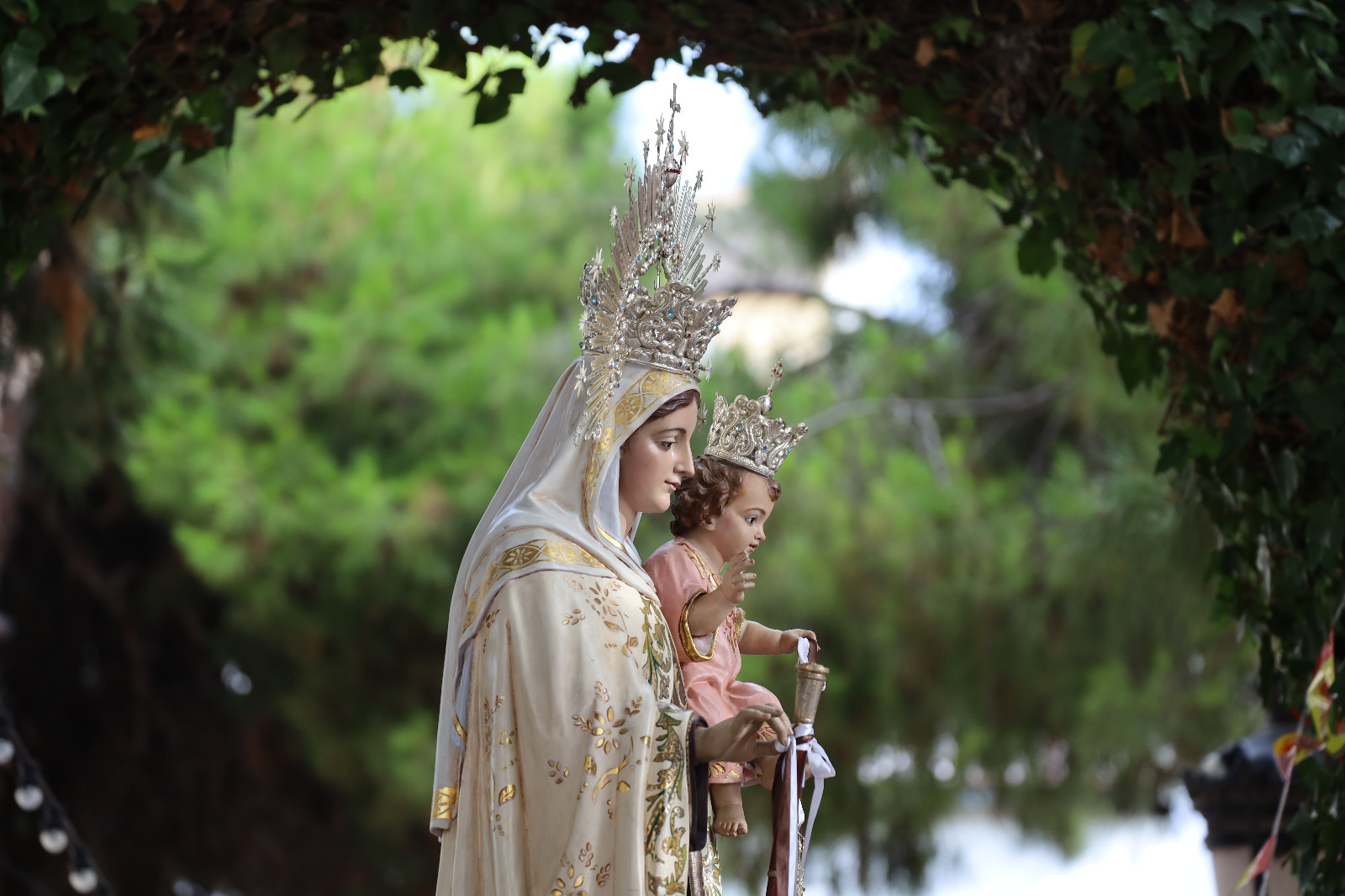 Gemma Vega y Pedro Sáez, ganadores del concurso de fotografía de las Fiestas de la Virgen del Carmen
