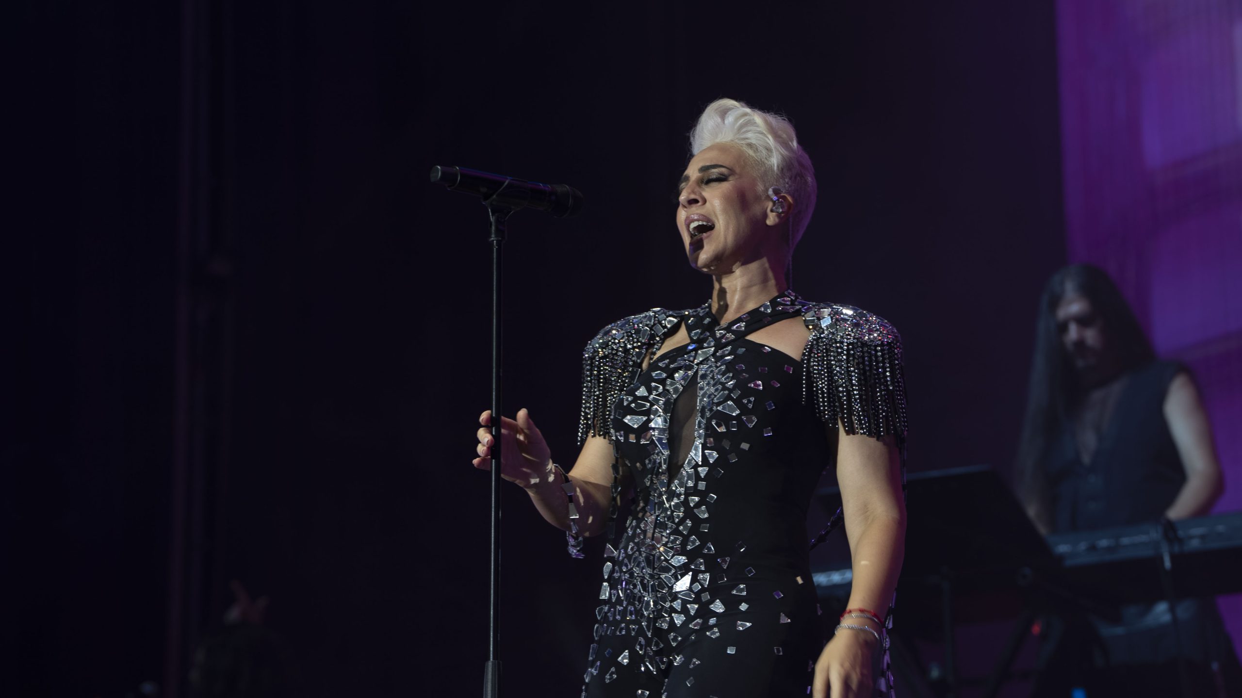 Mimetika Tour de la versatil Monica Naranjo brilló en el Festival Sal de Música