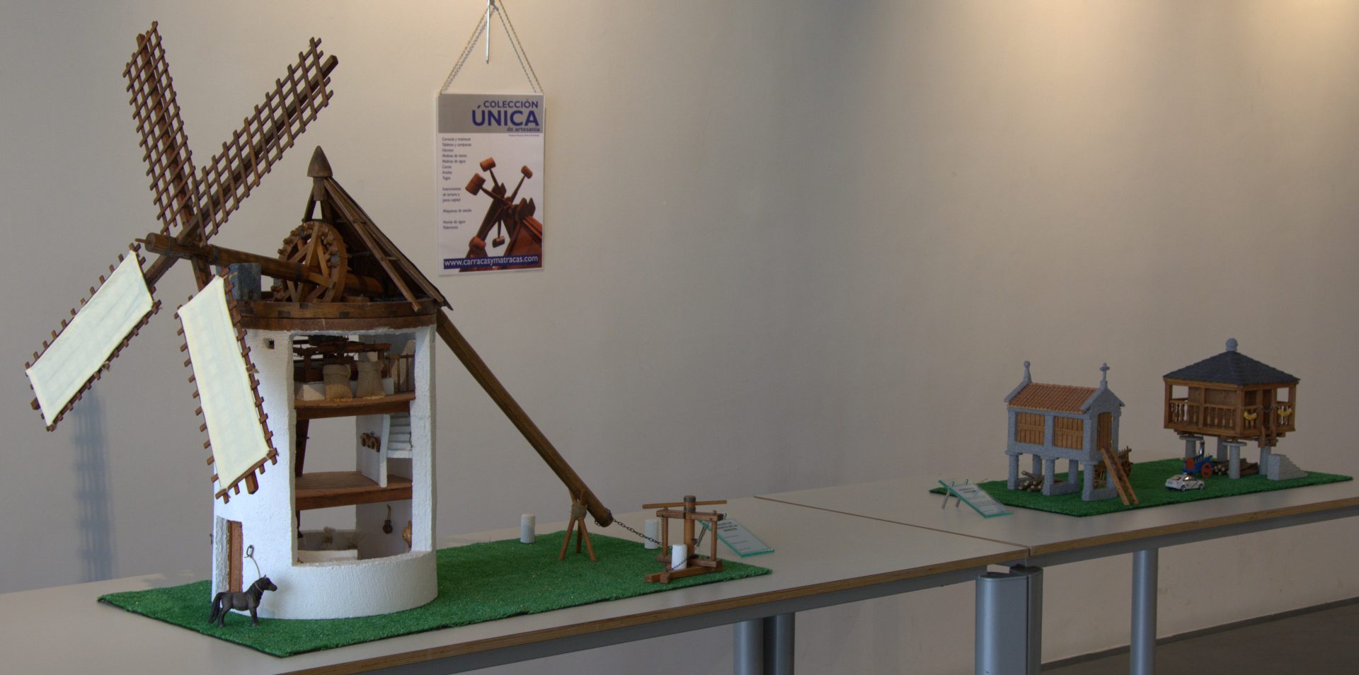Exposición: 'Reproducciones en miniatura. Etnografía' en el Centro Cultural Gabriel Celaya