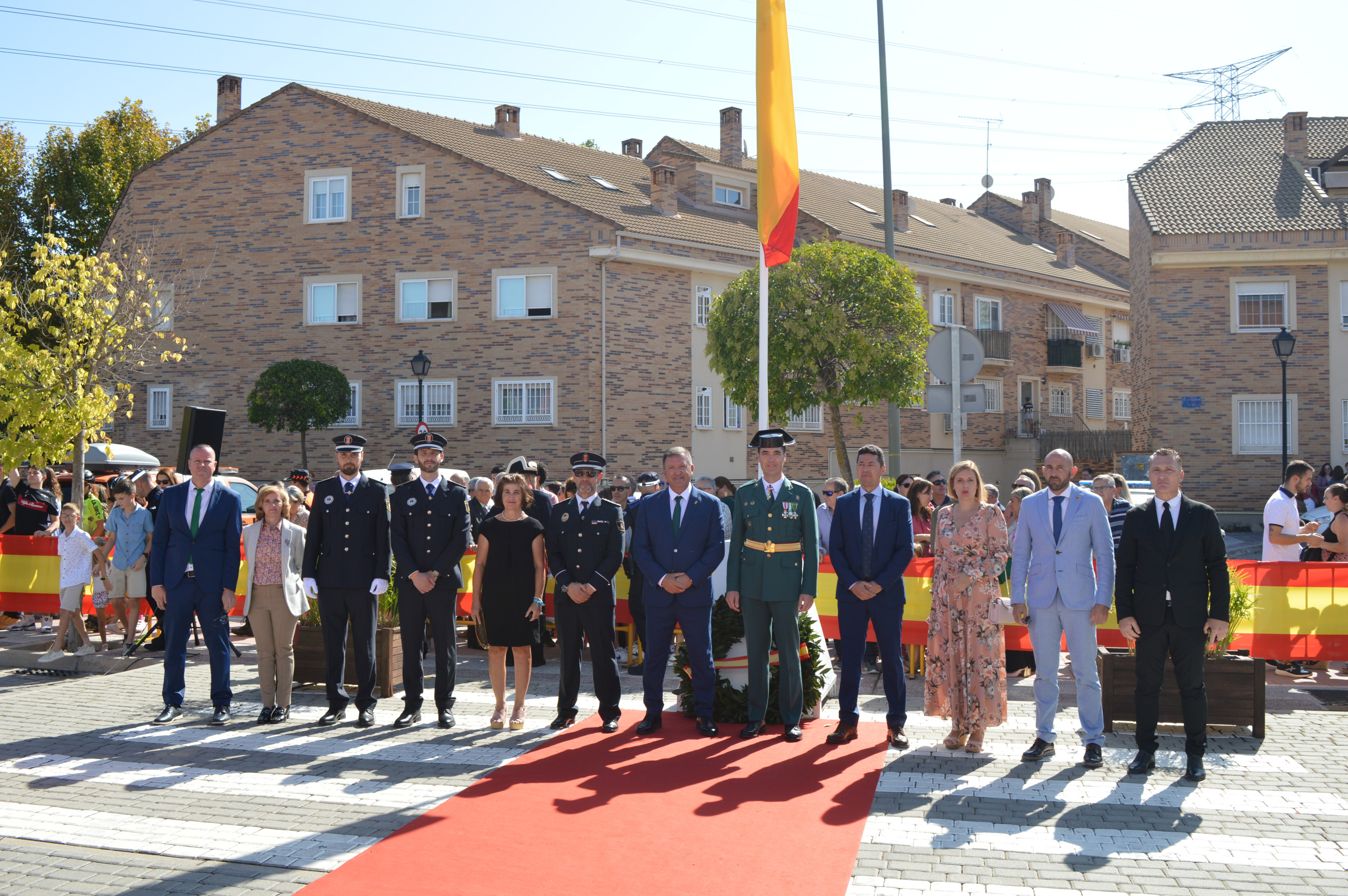 El equipo de Gobierno asiste a los actos de celebración del Día de la Hispanidad y de la Guardia Civil en Arroyomolinos