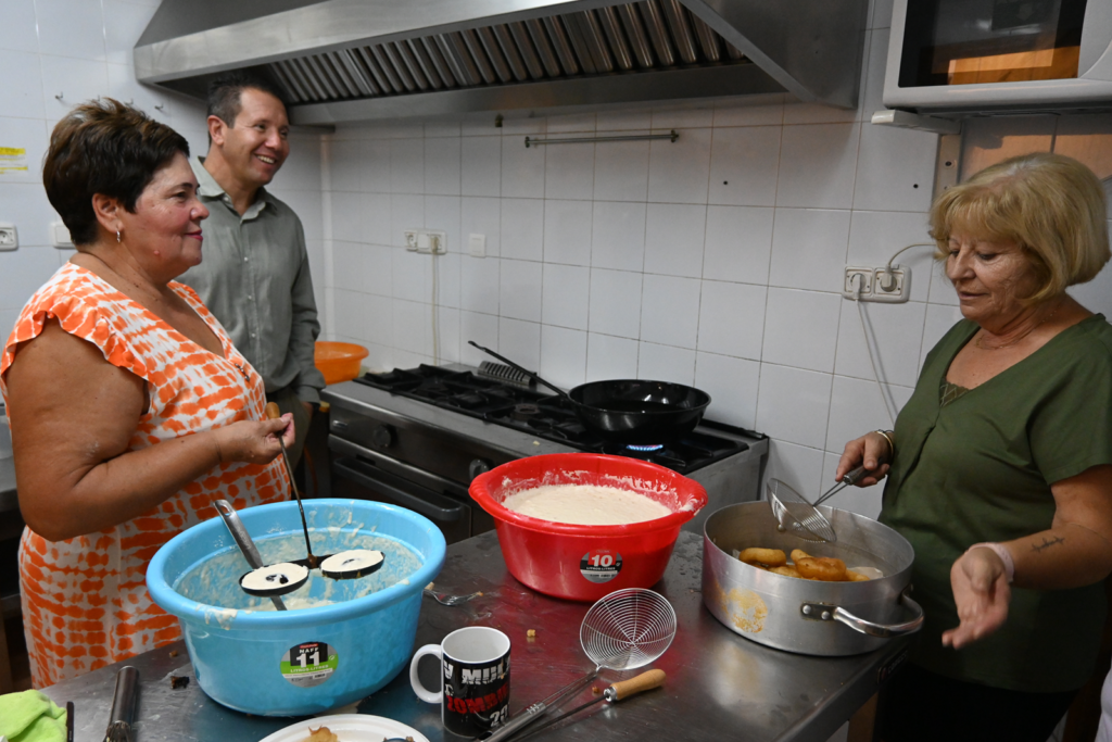 MUJER| La Asociación Amas de Casa inicia el curso con una jornada de convivencia