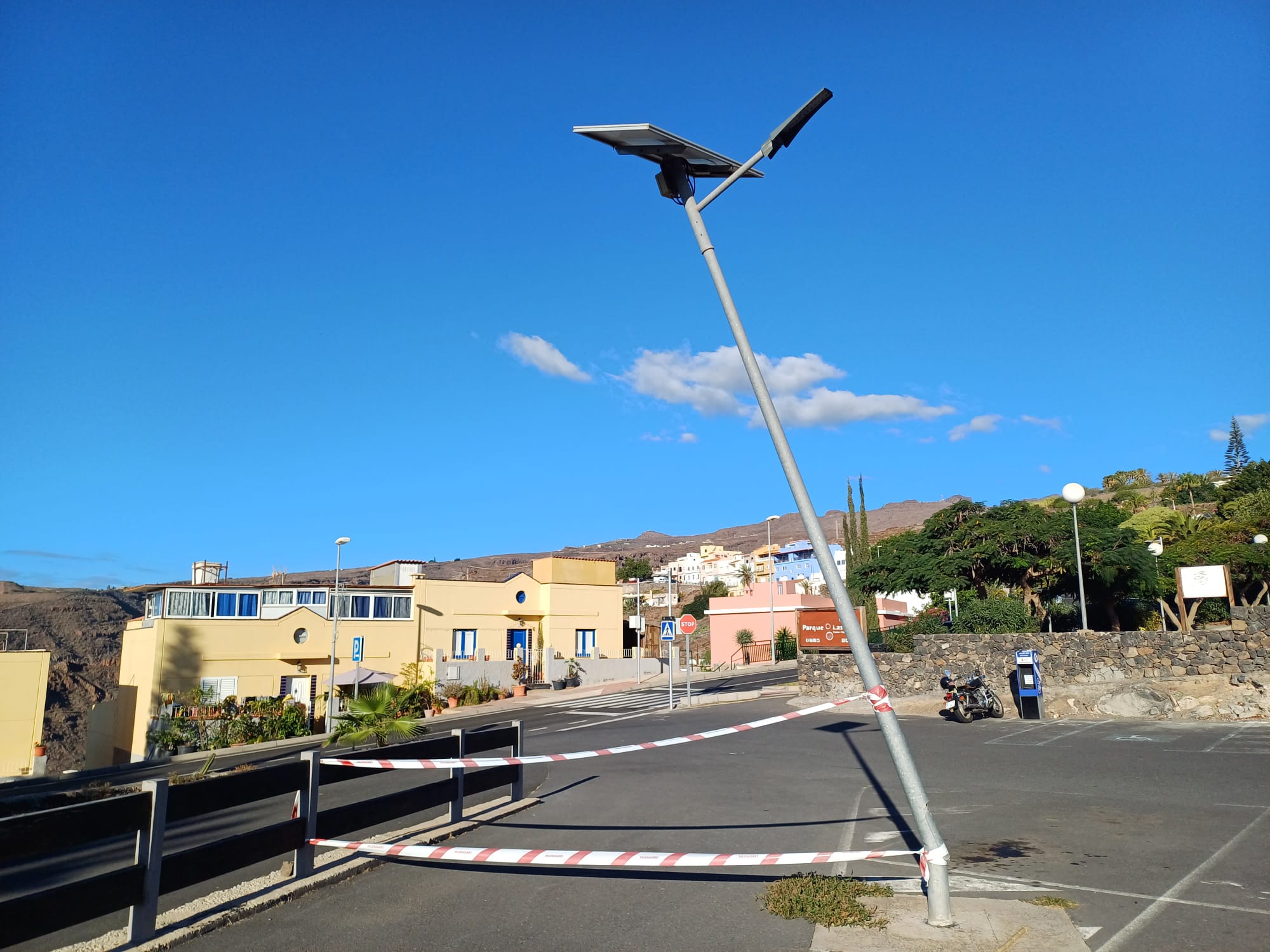 El Ayuntamiento de San Sebastián realizará una reforma integral del alumbrado de los barrios de Tecina y Laguna de Santiago