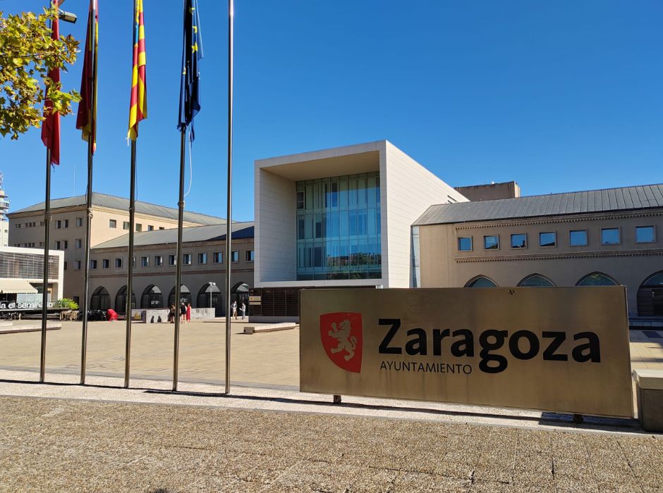 El Ayuntamiento de Zaragoza aprueba una subida salarial adicional del 0,5 % para sus empleados. Noticia. Ayuntamiento de Zaragoza