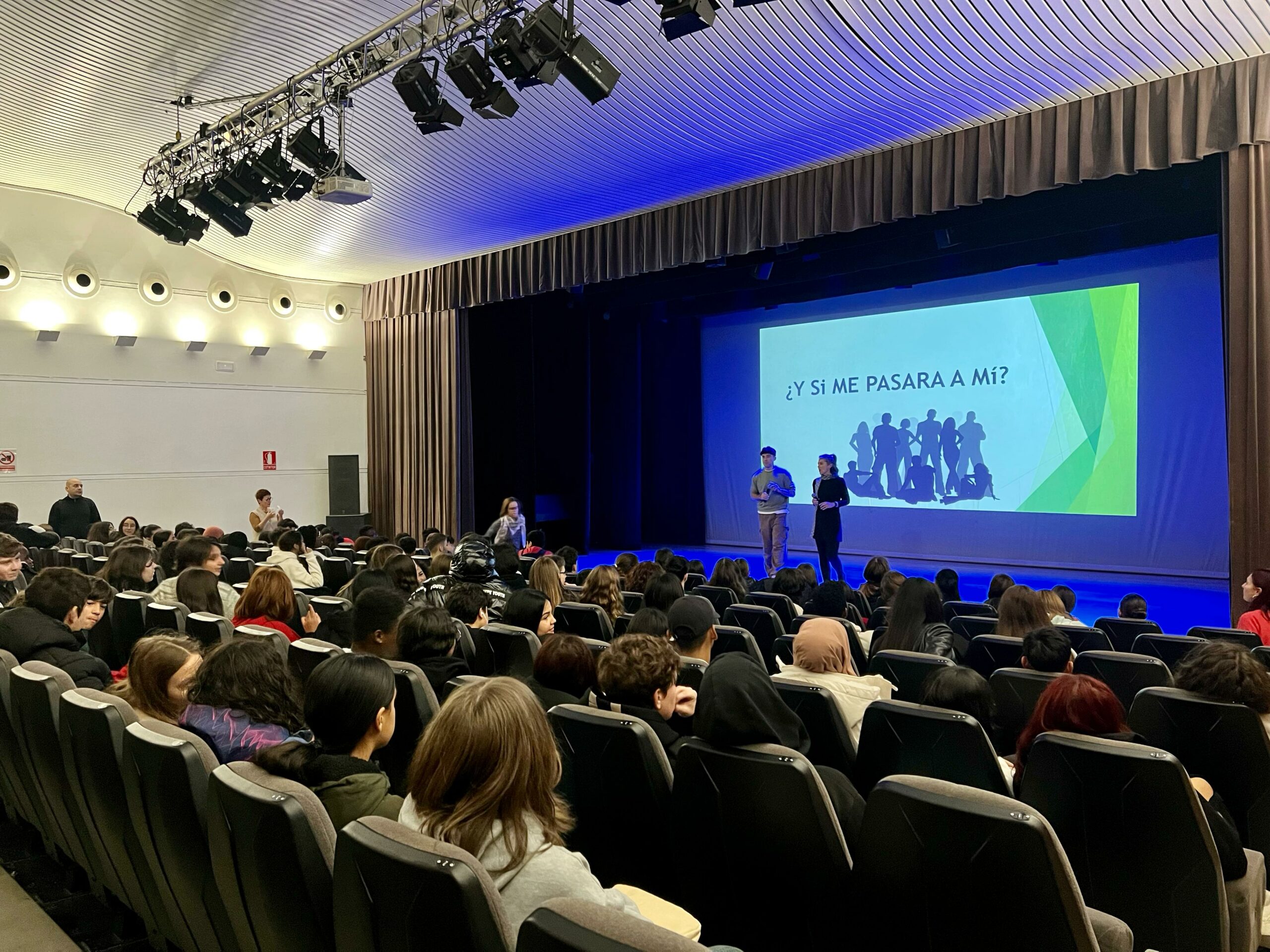 Más de 800 alumnos de Zaragoza reciben formación contra el Bullying. Noticia. Ayuntamiento de Zaragoza
