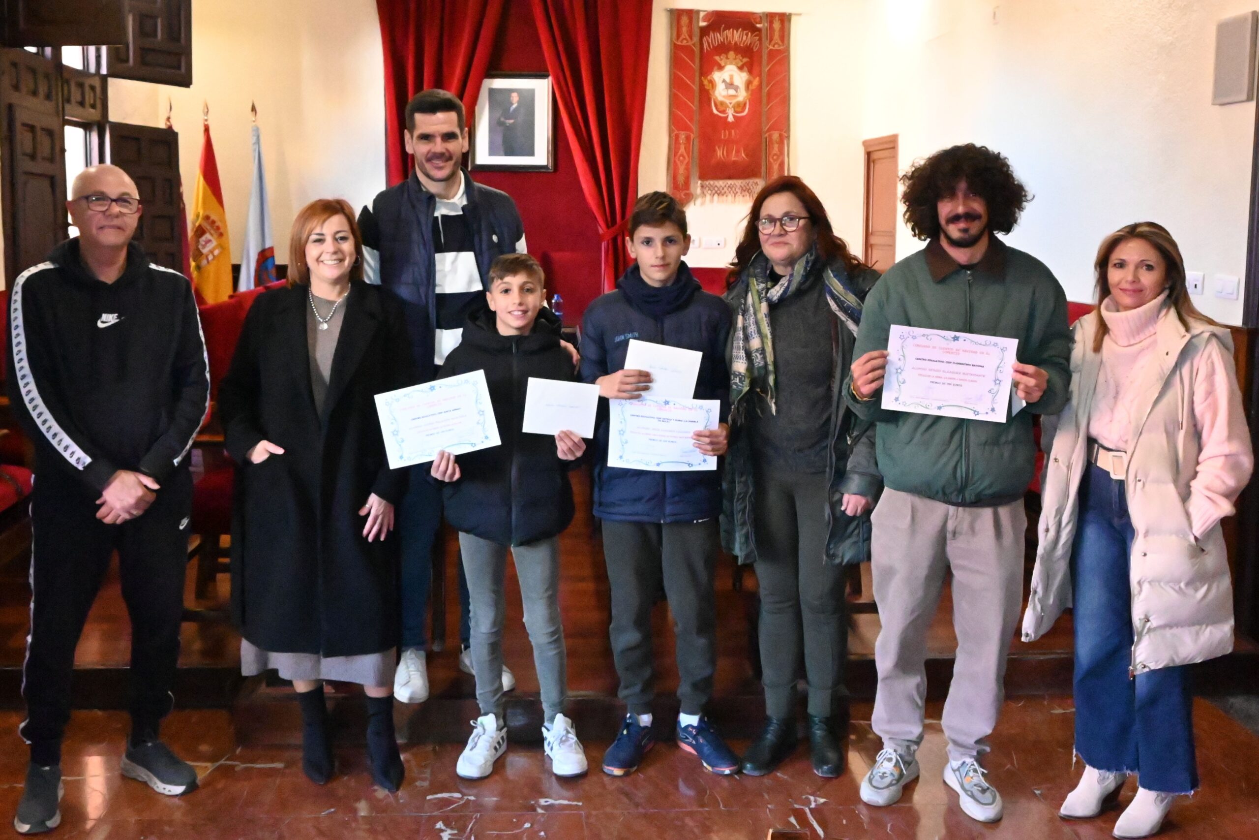 COMERCIO| Ganadores del Concurso de cuentos Navidad en el comercio