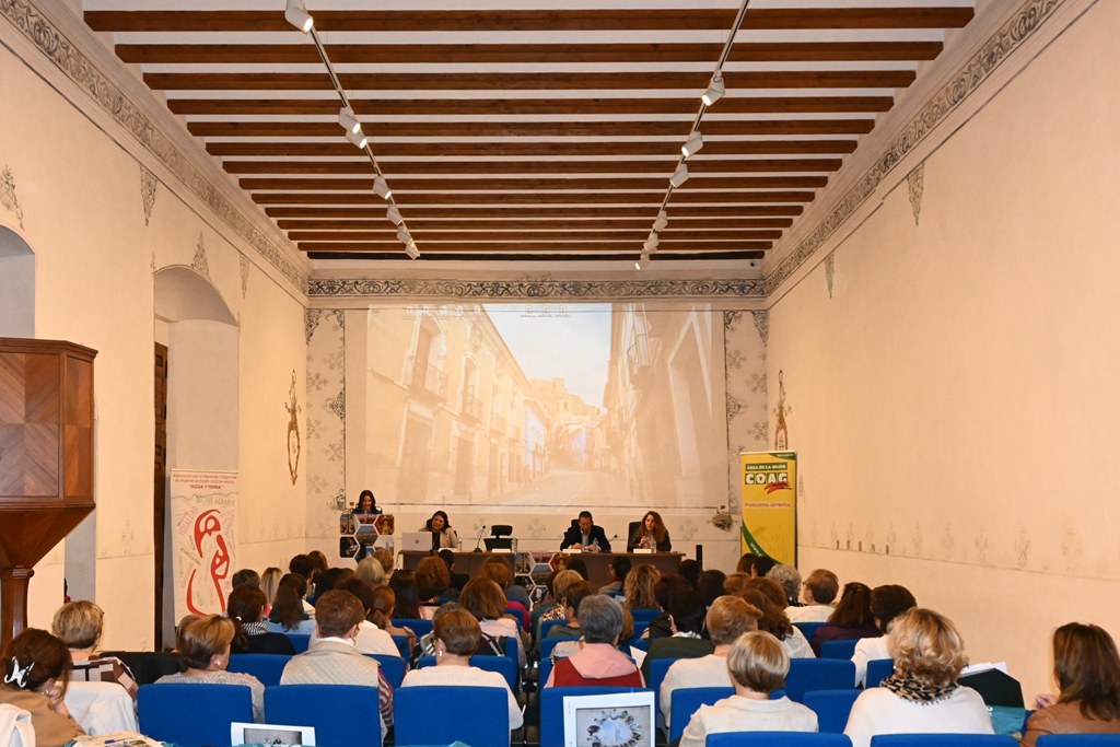IGUALDAD| Mula acoge el XVI Encuentro Regional de la Asociación de Mujeres Rurales Agua y Tierra