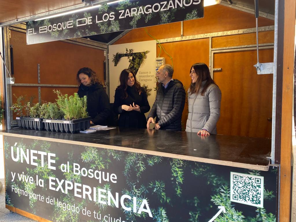 La caseta del Bosque de los Zaragozanos te invita a apadrinar y regalar un árbol esta Navidad. Noticia. Ayuntamiento de Zaragoza