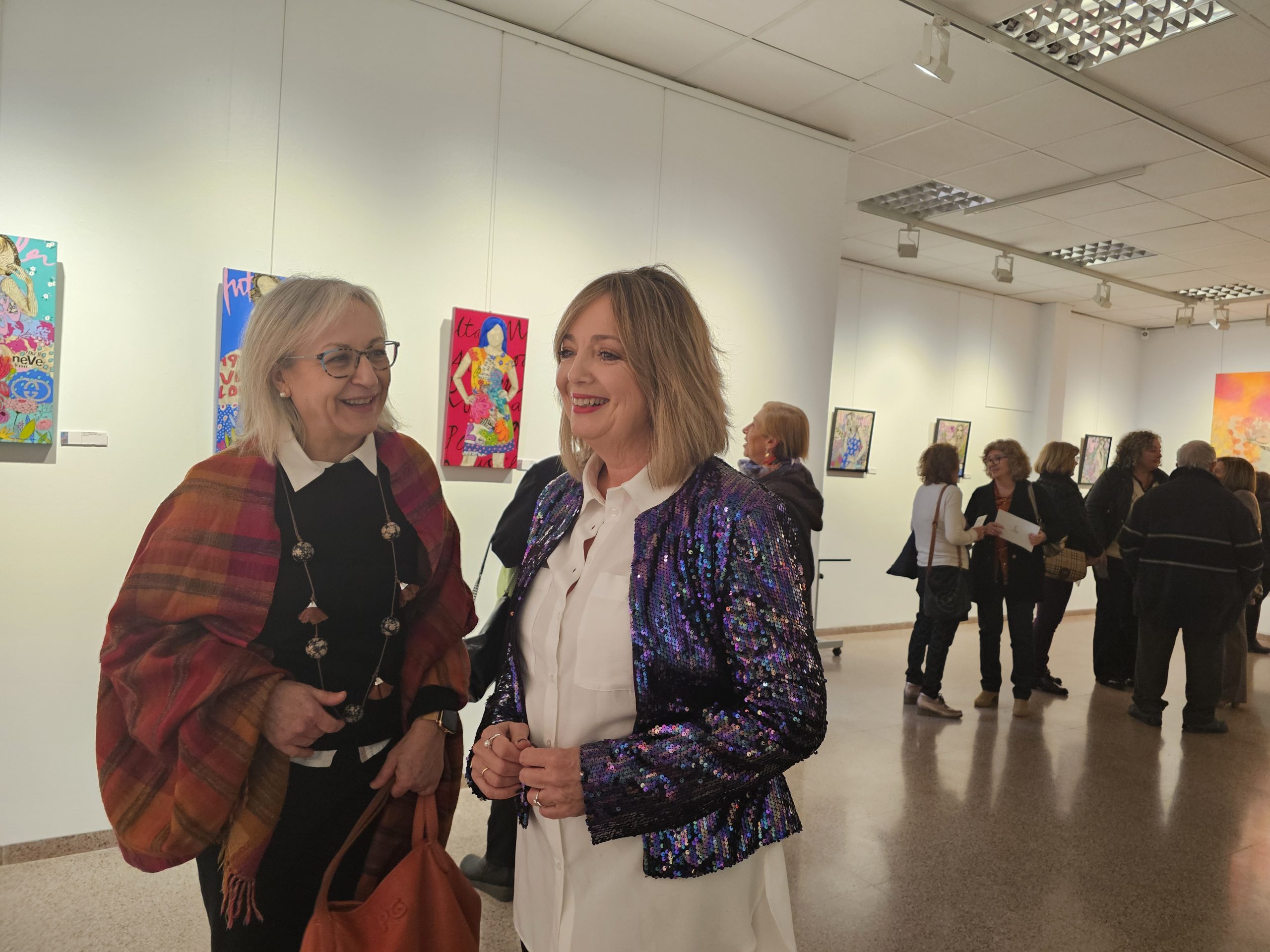 “Women in Paradise”, Carmen Casanova y su visión sobre la mujer contemporánea